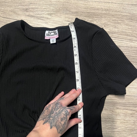 Future Collective cropped wrap top - Picture 4 of 5